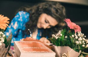 Božanske niti poezije i religije Nevene Milosavljević