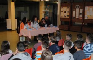 Представљена књига “Заљуби се један Васа”