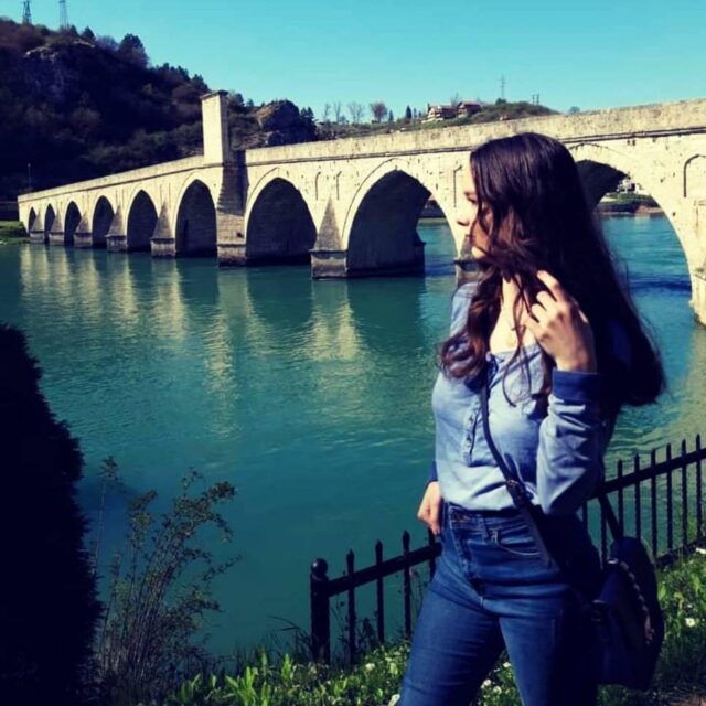 damjana savčić naslovna