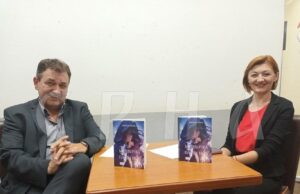 ПРЕДСТАВЉЕН РОМАН “МАЈЕВИЧКА ПЛАВА НОЋ” НИКОЛЕ ЛУКИЋА