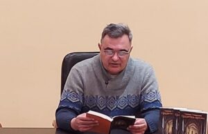 Интервју са Тихомиром Стевановићем, аутором награђене збирке прича ”Онај који није био ту”