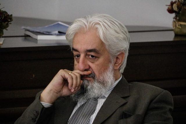 Petar arbutina naslovna