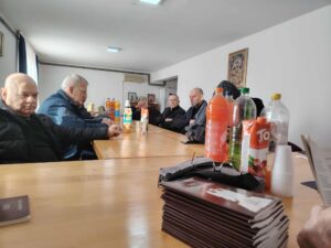 Промоција ''Иза грудобрана''2