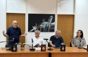 ПРЕДСТАВЉЕНЕ КЊИГЕ МИОМИРА ФИЛИПОВИЋА ФИЋЕ “СРПСКИ ВЛАДАРИ” И “46 СРПСКИХ ПАТРИЈАРАХА” Promocija knjiga u Ugljeviku